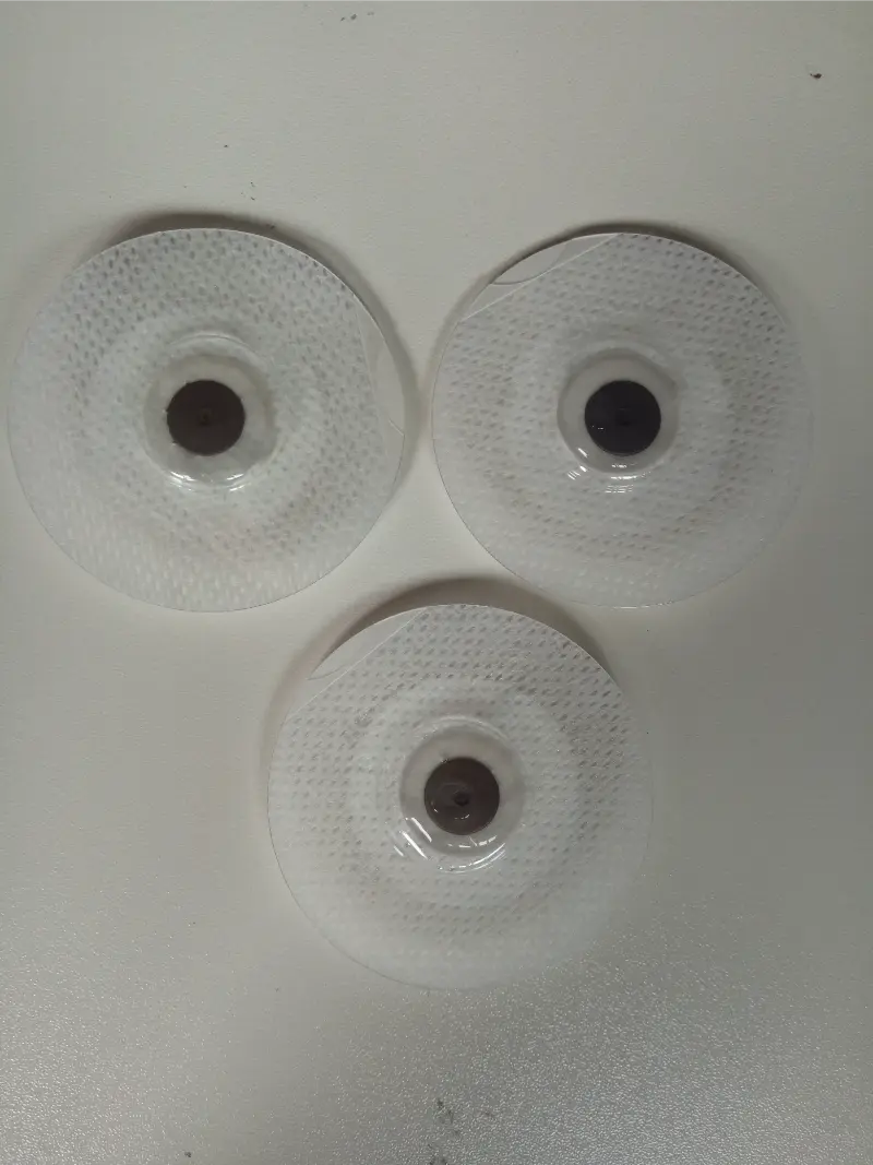 Können abgelaufene EKG-Elektrodenpads weiterhin verwendet werden?